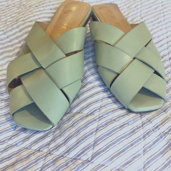 Mi.iM Reece Woven Leather Mint Green Pistachio Open Toe Slide, Sz 9 - Picture 3 of 9